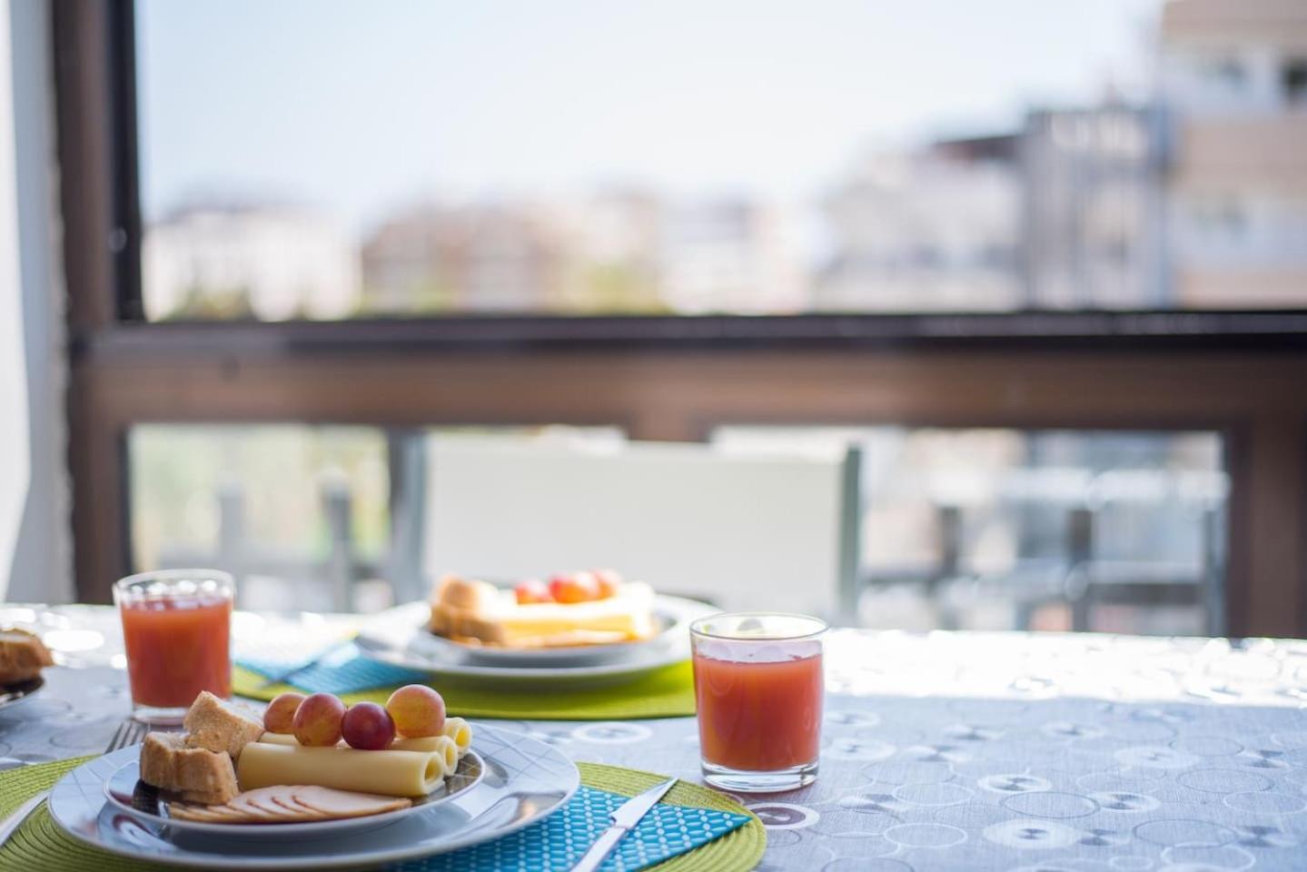 Apartament 733 Wonderful In Lasamericas! Wi-fi Free! Playa de las Americas (Tenerife)
