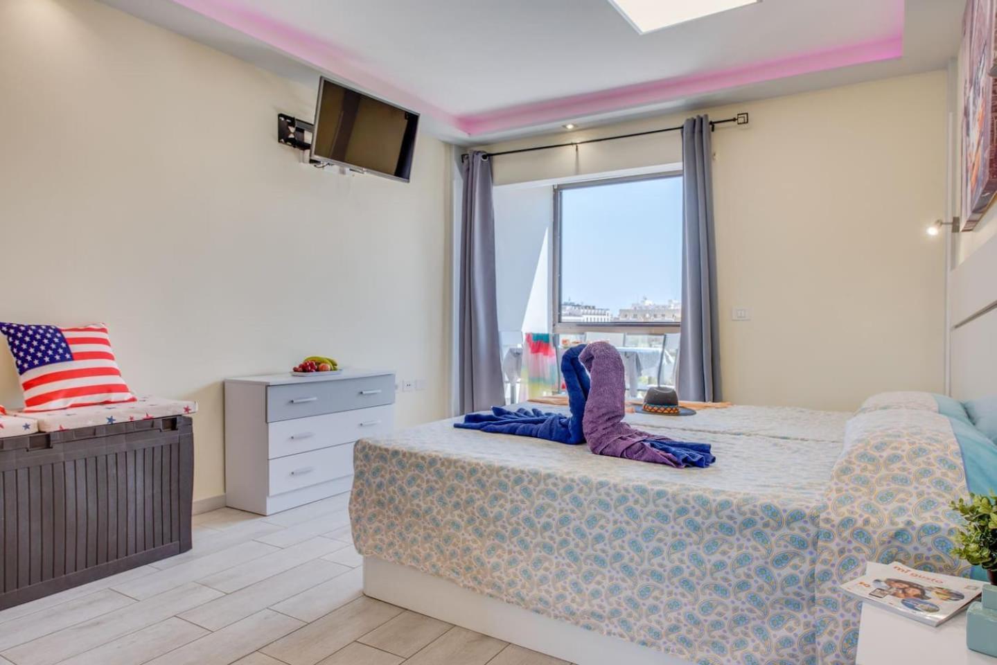 Apartament 733 Wonderful In Lasamericas! Wi-fi Free! Playa de las Americas (Tenerife)